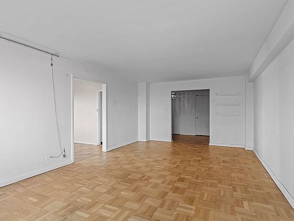 4th image of 50 Sutton Pl S APT 19F