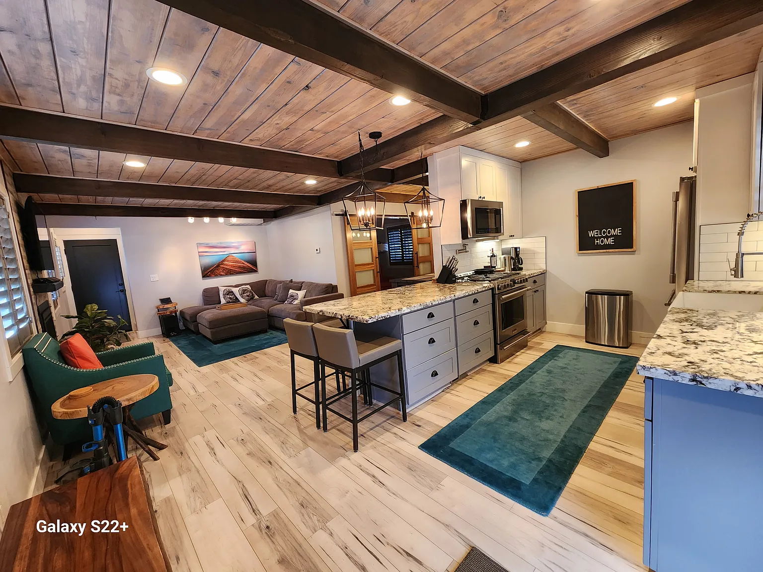 1185 Apache Ave — Photo 4