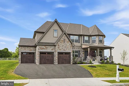 103 Janine Way #100 Photo 1