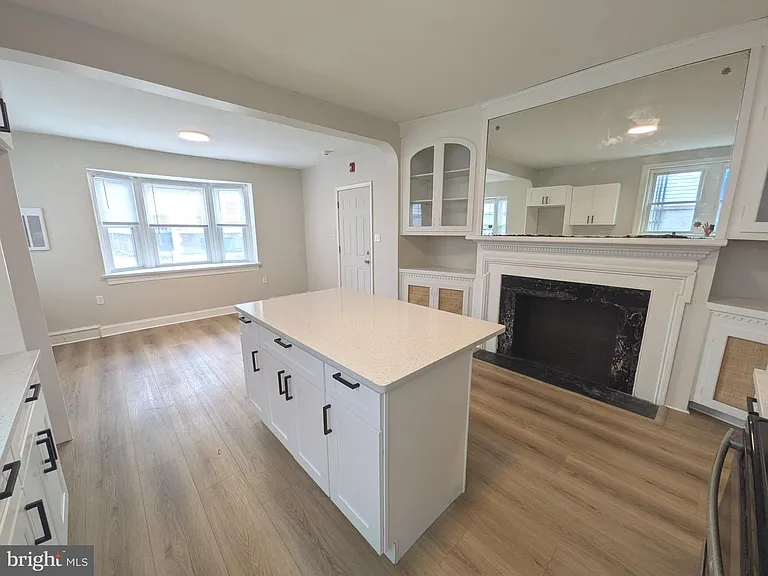 5750-52 Rising Sun Ave #B1 — Photo 5