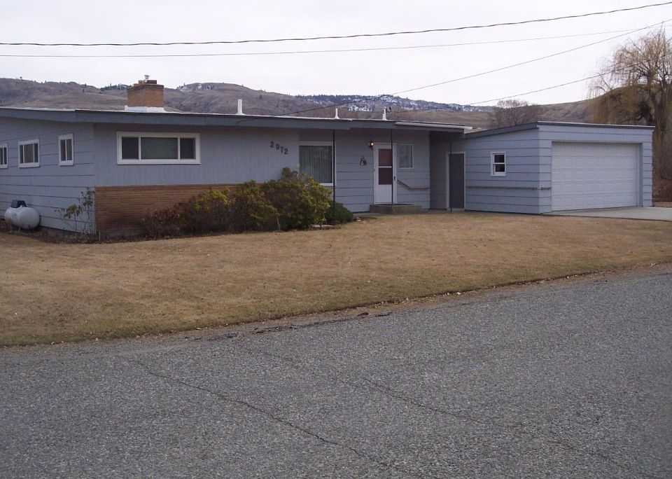 1st image of 2072 James Ave