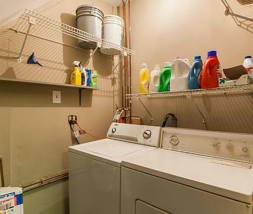 2nd image of 1823 W Augusta Blvd #2C