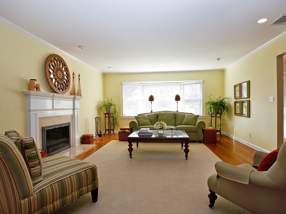 47 Dalmeny Rd, Briarcliff Manor, NY 10510 Zillow