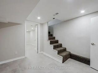 25 Sandford Ave #1A, Toronto, ON M4L2E6