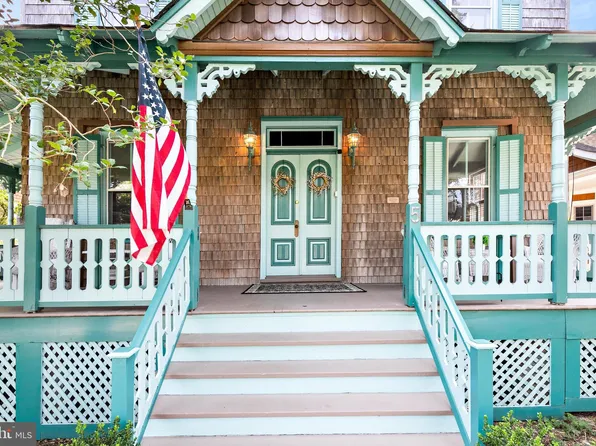 5 E 12th St, Barnegat Light, NJ 08006