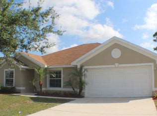 533 SW Dairy Rd, Port Saint Lucie, FL 34953