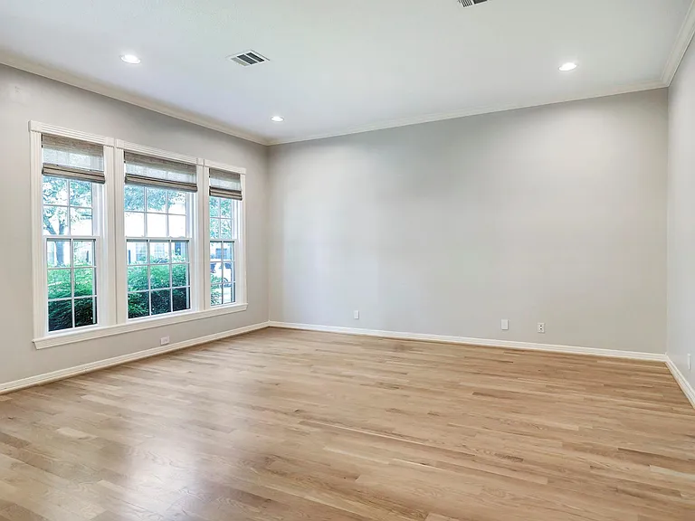 4120 University Blvd — Photo 4
