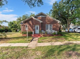 321 W Tennessee Ave, Vivian, LA 71082