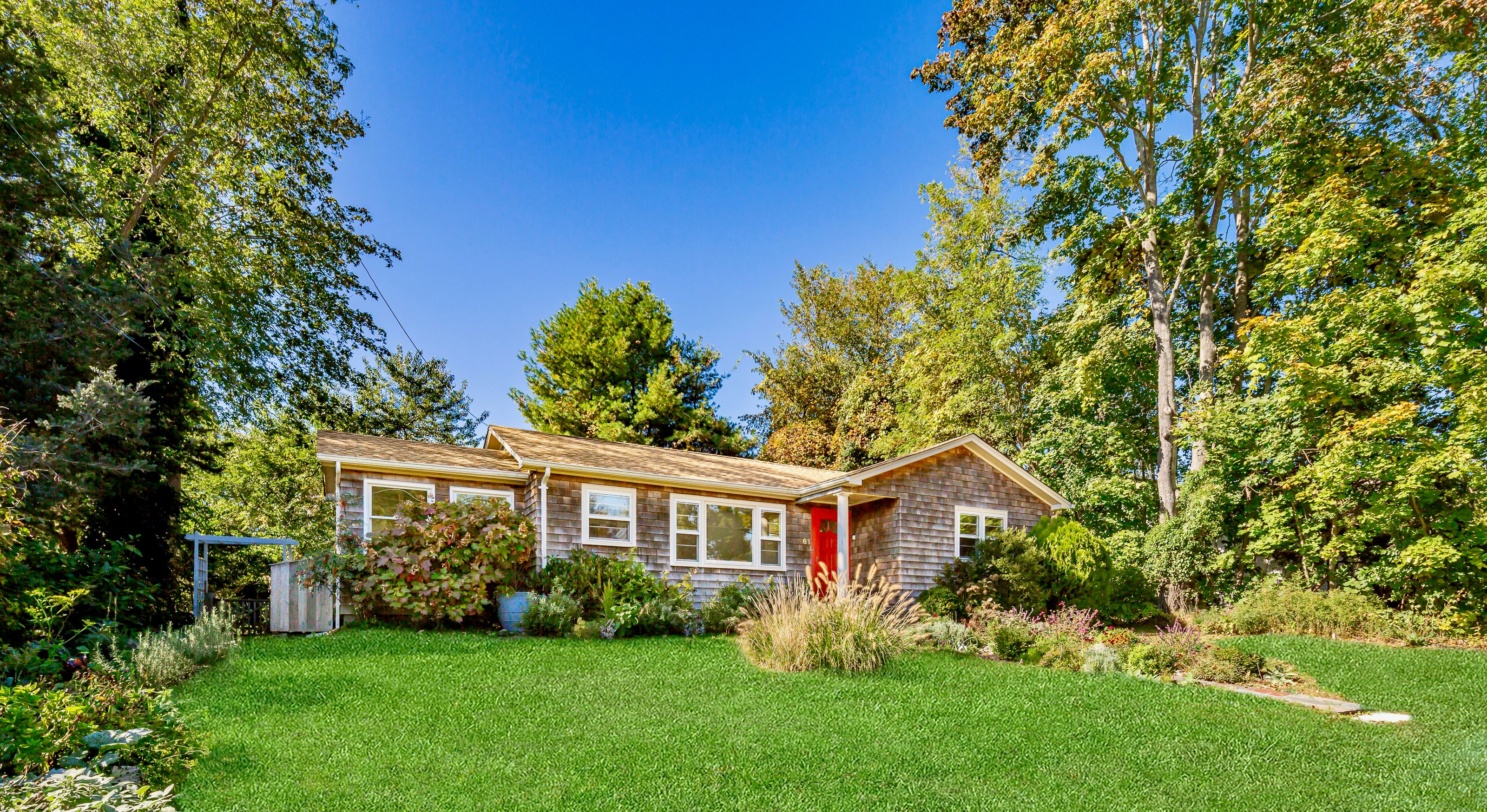 61 Windermere Dr, Sag Harbor, NY 11963 Out East