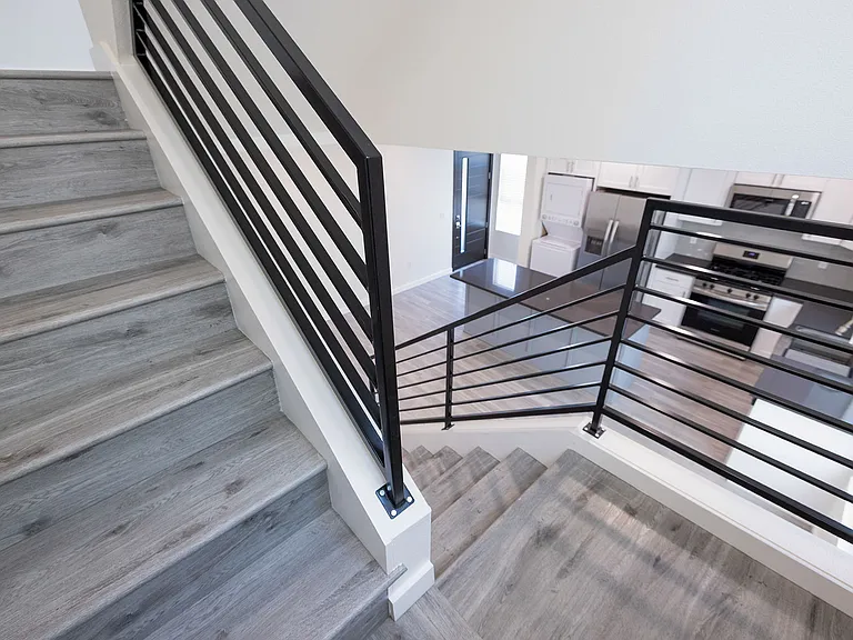 1128 W 39th St #5 — Photo 23