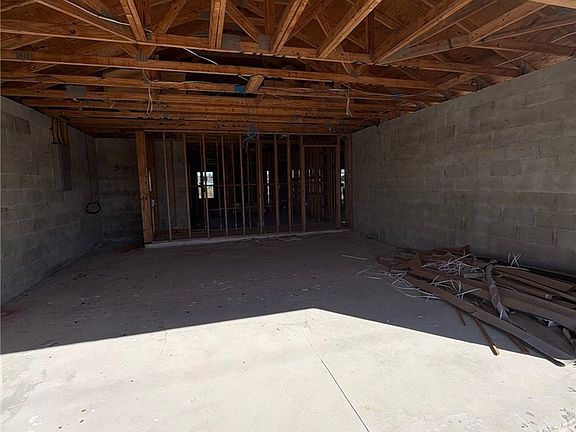 5th image of 1719 NW 13th Ter