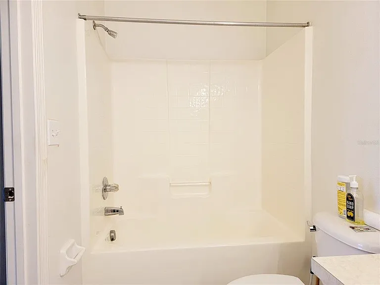 6410 Cypressdale Dr #201 — Photo 9