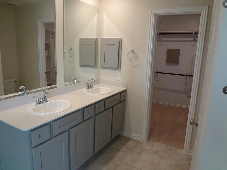 1627 Ryon Falls Dr — Photo 3