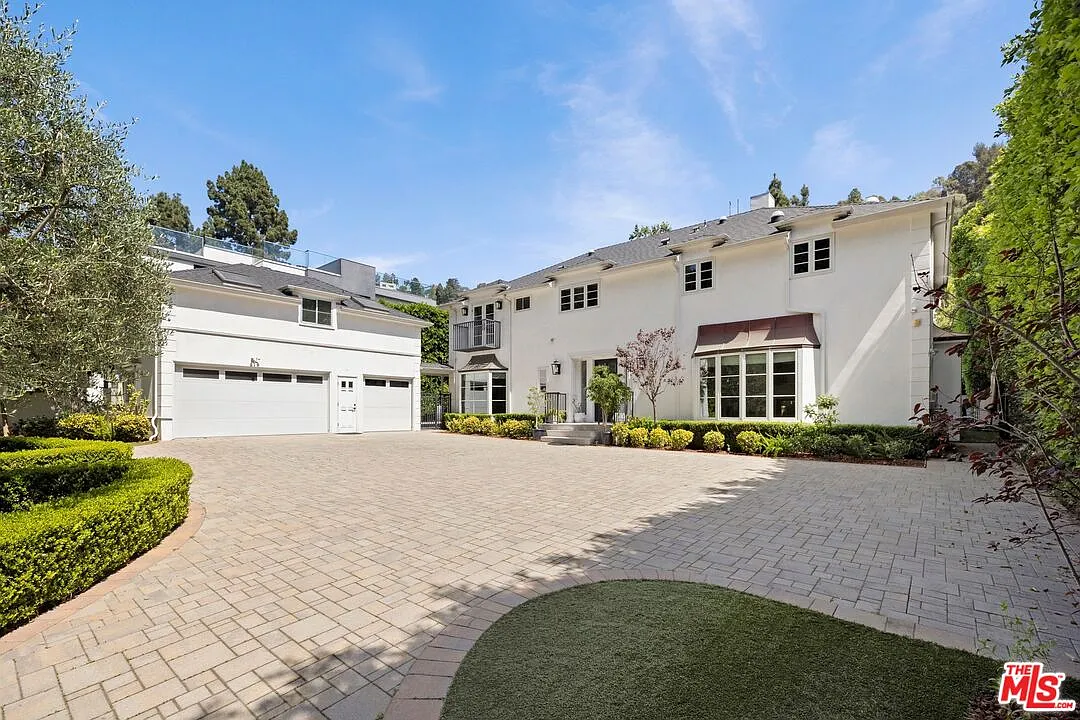 Building Photo - 1214 Coldwater Canyon Dr