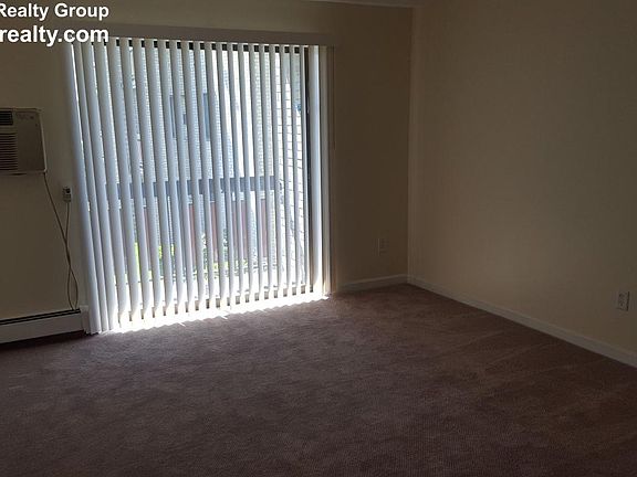 4th image of 35 McCoba St APT 38