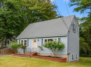 121 Dunbarton Rd, Manchester, NH 03102