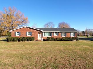 816 Anthony Ave, Smithville, TN 37166