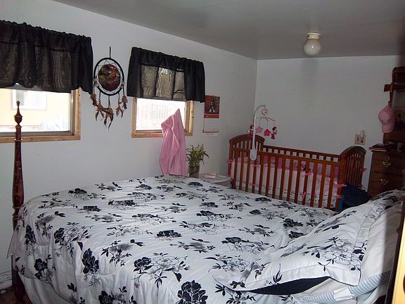 2nd image of 300 Spelter Ave Trlr 25