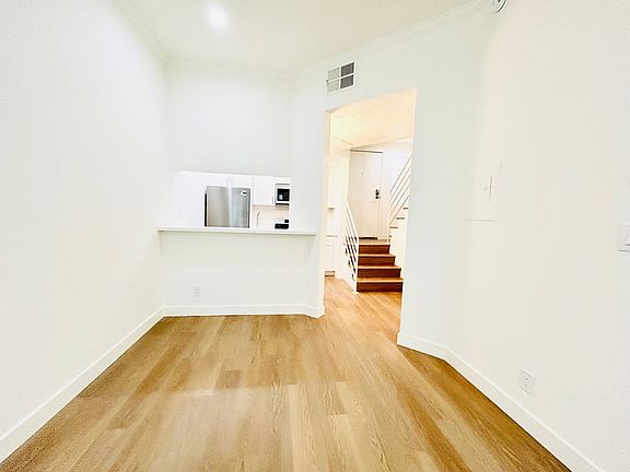 4th image of 3652-56 Westwood Blvd #108