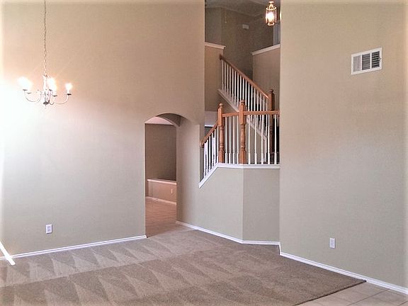 4th image of 6521 Highland Crest Ln