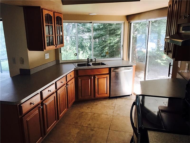 1st image of 2780 Peachtree Cir