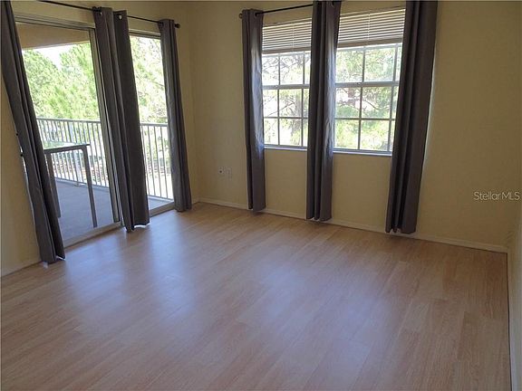 4th image of 14025 Fairway Island Dr APT 333