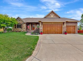 2909 E Sunflower Dr, Derby, KS 67037