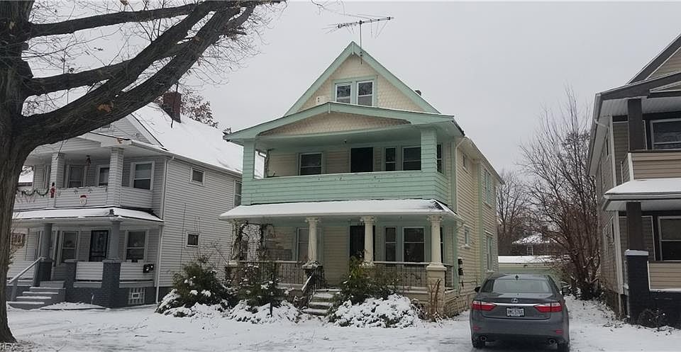1st image of 11225 Parkview Ave