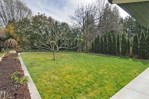 2nd image of 6040 43rd Ave NE #Be