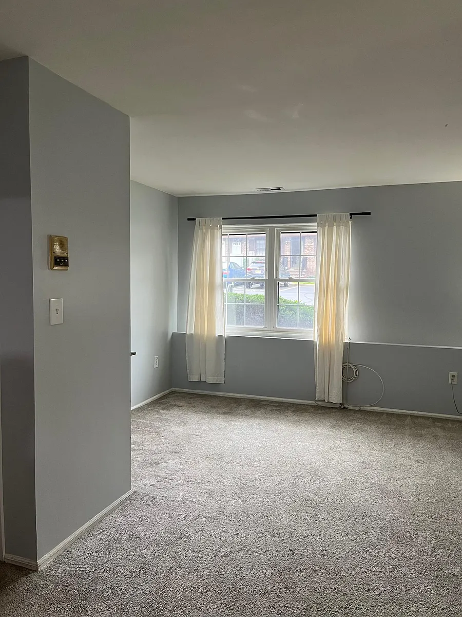 Building Photo - 115 Orlando St #115