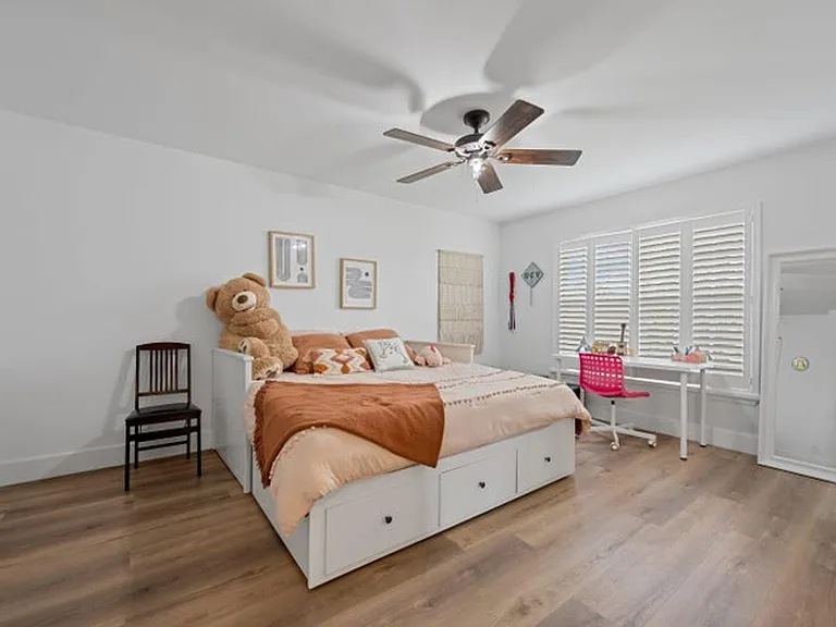 8738 Marlamoor Ln — Photo 17