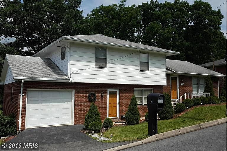1st image of 23 Beechwood Dr