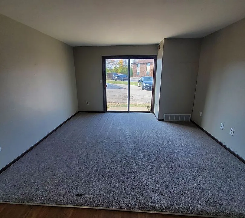 7625 W Donna Ct