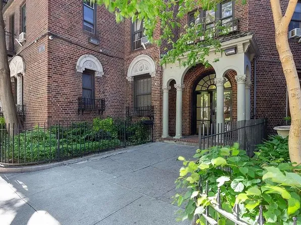 807 Riverside Dr APT 3B, New York, NY 10032