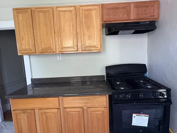 110 Eastern Pkwy #3L, Irvington, NJ 07111