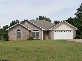 2105 Calcutta Dr, Opelika, AL 36801
