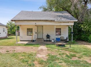 404 S Oak St, Ponca City, OK 74601