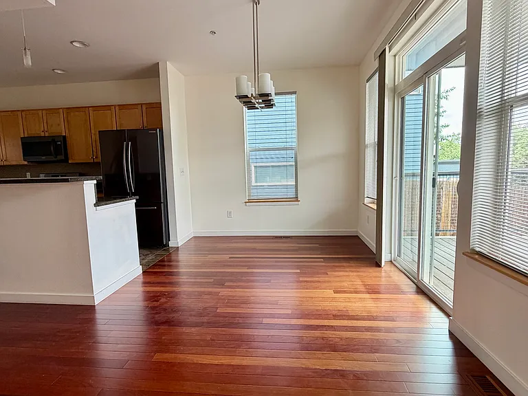1348 Yellow Pine Ave — Photo 15