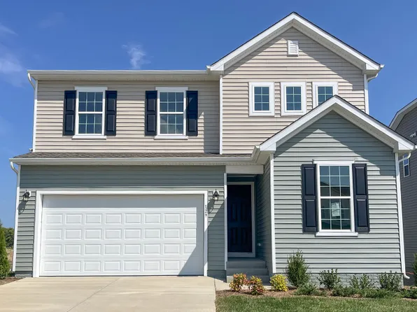 129 7th St, Middletown, VA 22645