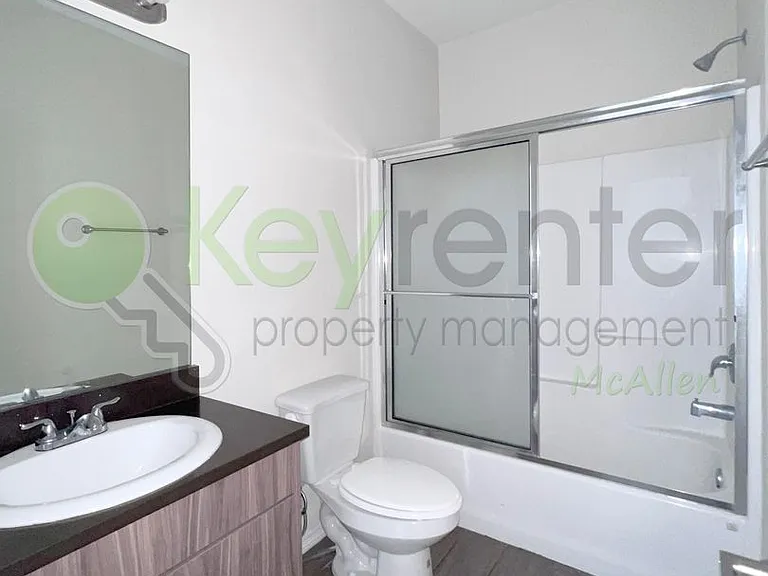 1609 W Cortlandt St #3 — Photo 21