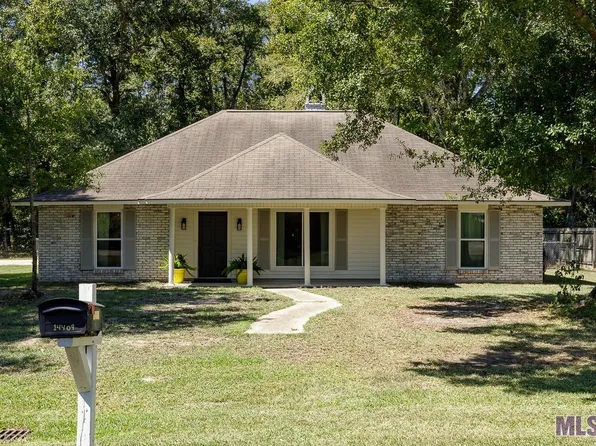 14409 Hampshire Dr, Pride, LA 70770