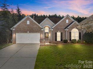 12602 Kemerton Ln, Huntersville, NC