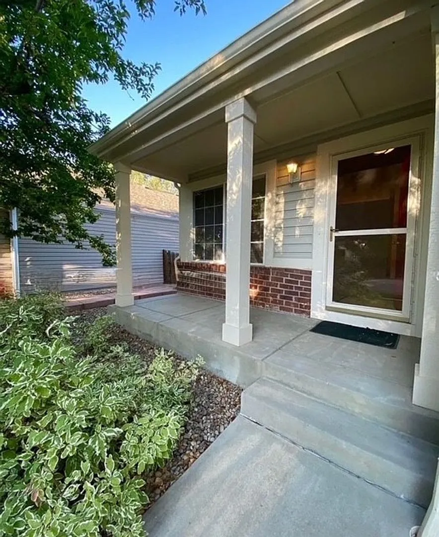 Charming and Well Maintained Longmont Home Available October 25 — Photo 2