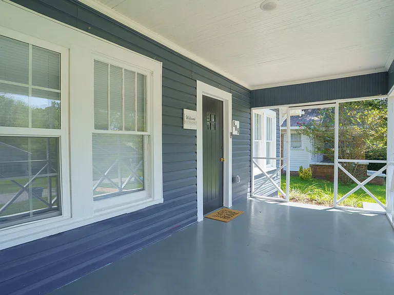 808 11th Ave — Photo 5