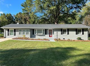 411 Brentwood Ave, Mount Airy, NC 27030