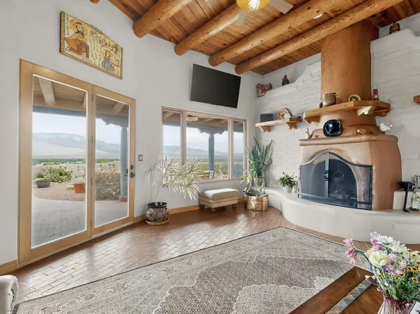 480 Valle Vista Rd, Corrales, NM 87048