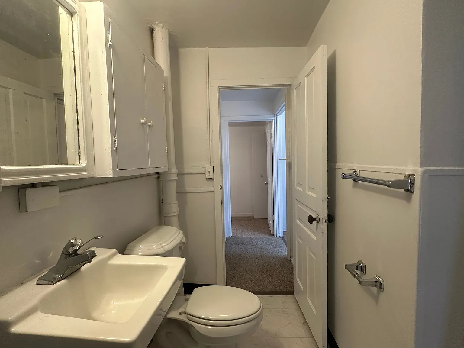 219 N. Huron (Rolling Lakes Yacht Club LLC) — Photo 4