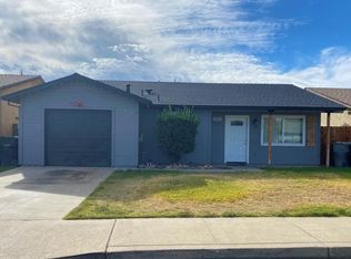 1659 Valmor Ct, Oakdale, CA 95361