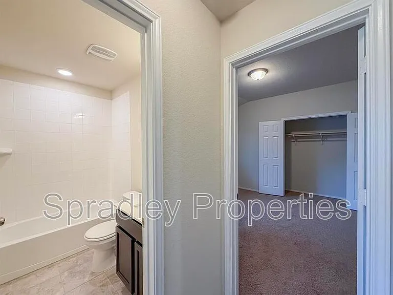 6328 Dorothy Muree Dr #D — Photo 6