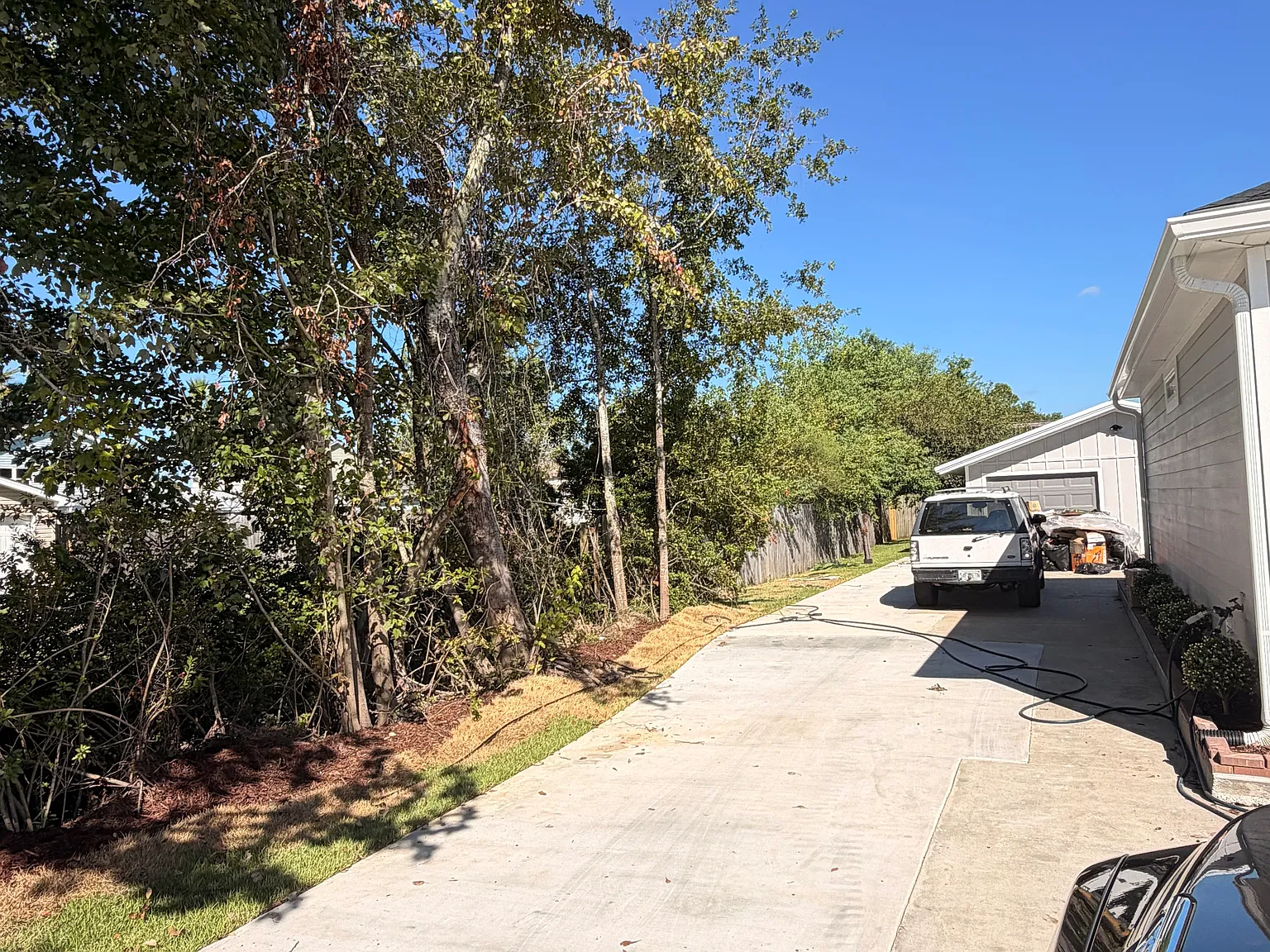4 bed, 1700 sqft, $2,500 — Photo 3